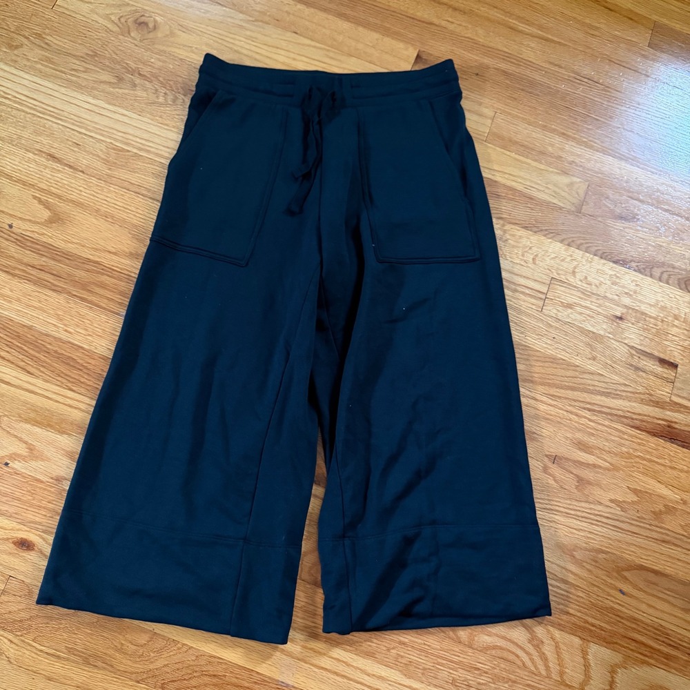 Quince SuperSoft Fleece Wide Leg Pants Size M Black Tencel Modal Lounge Pockets